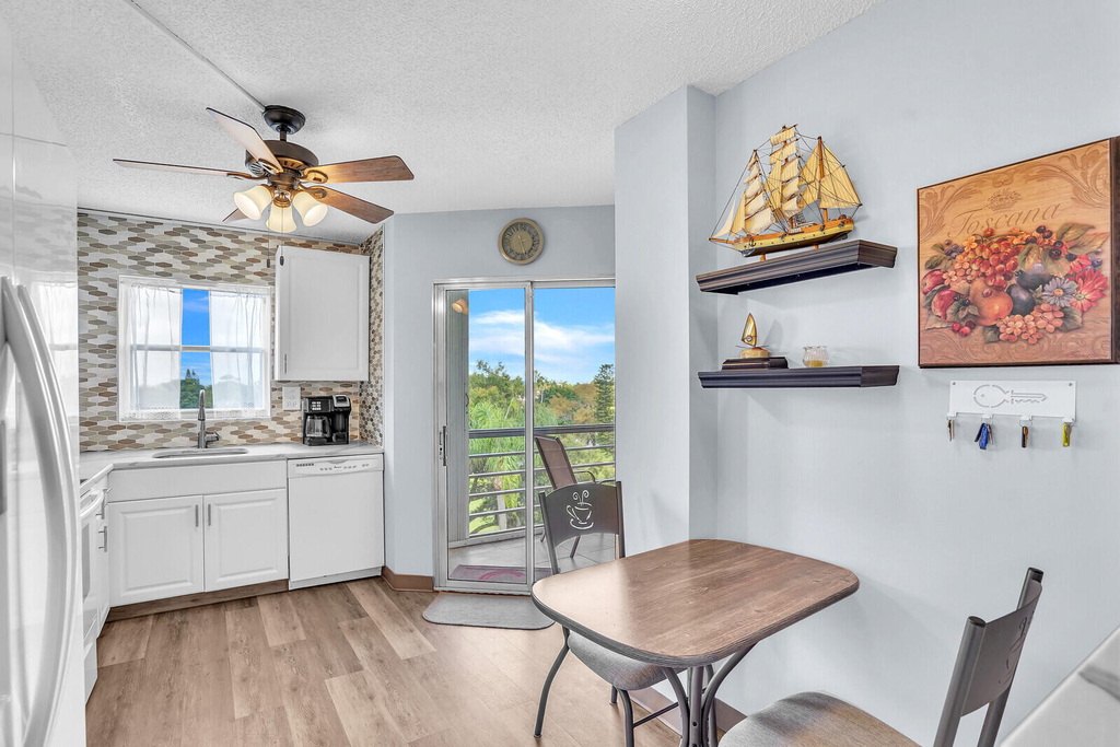 3959 Via Poinciana - Photo 13