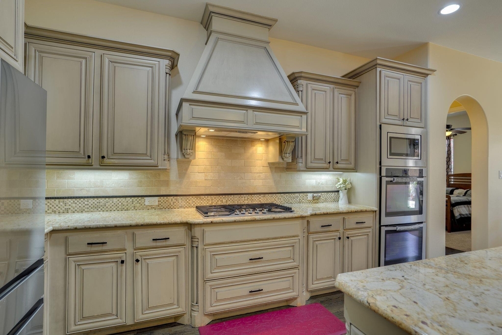 1604 Woodrose Court - Photo 10