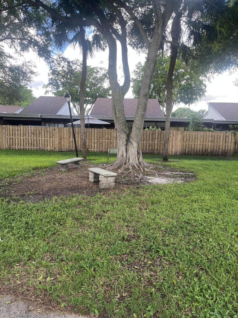 1737 Nw 73rd Avenue - Photo 17