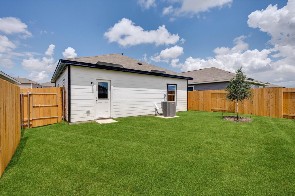 2060 Braveheart Drive - Photo 1