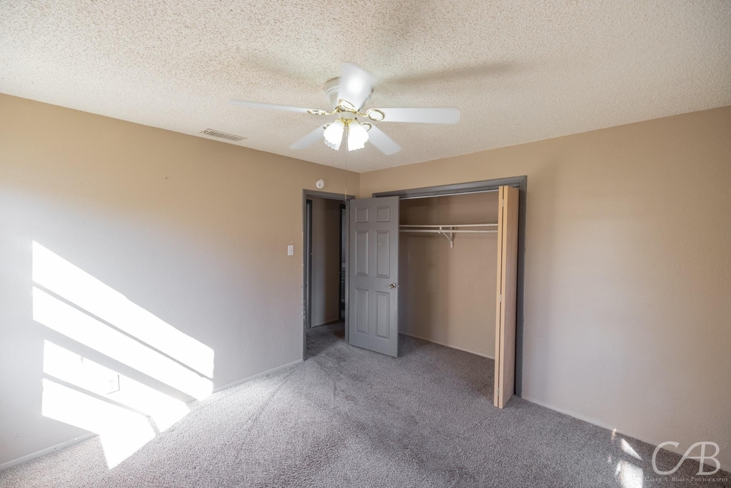 3218 Post Oak Road - Photo 9