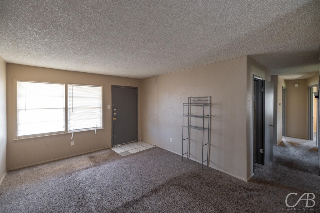 3218 Post Oak Road - Photo 25