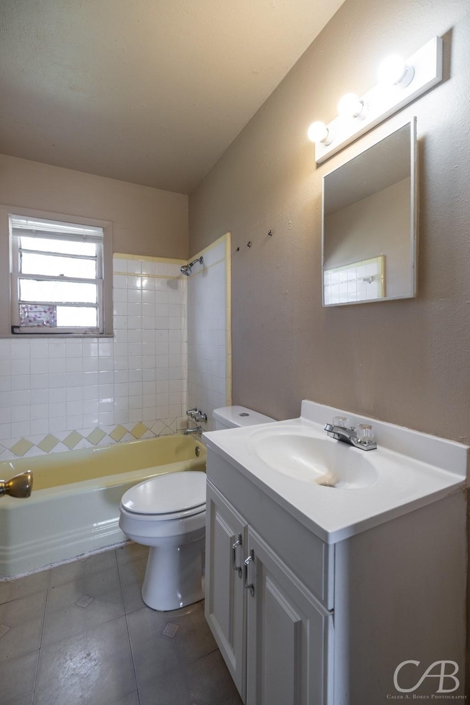 3218 Post Oak Road - Photo 6