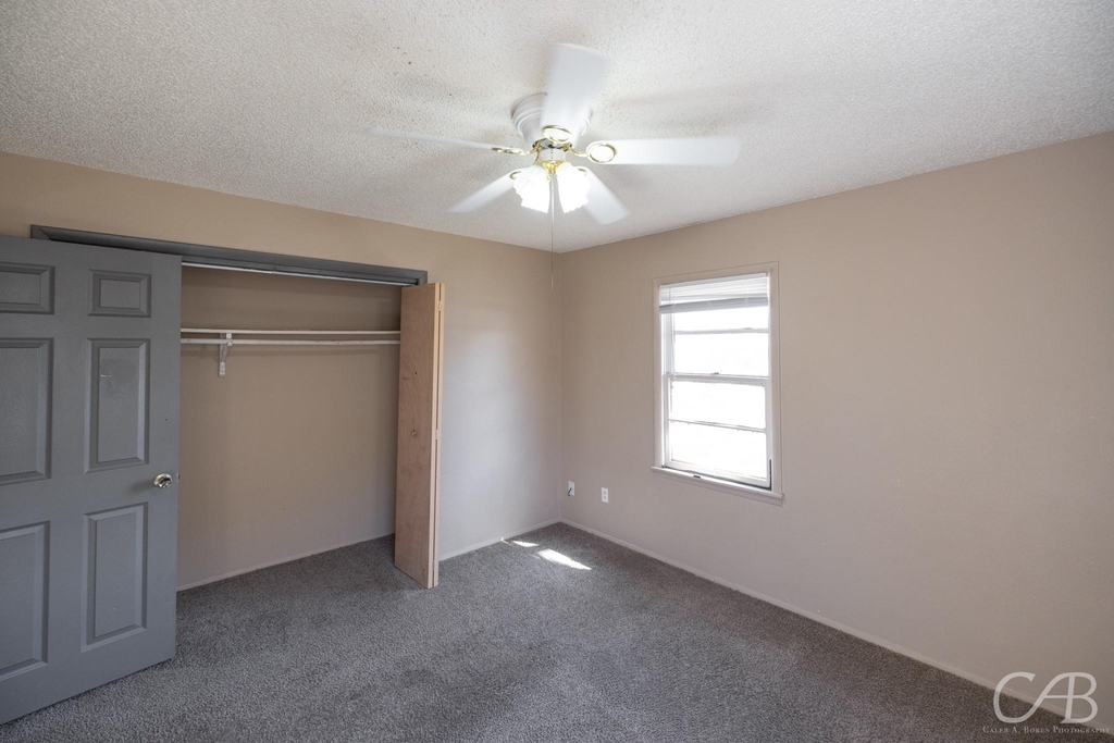 3218 Post Oak Road - Photo 10