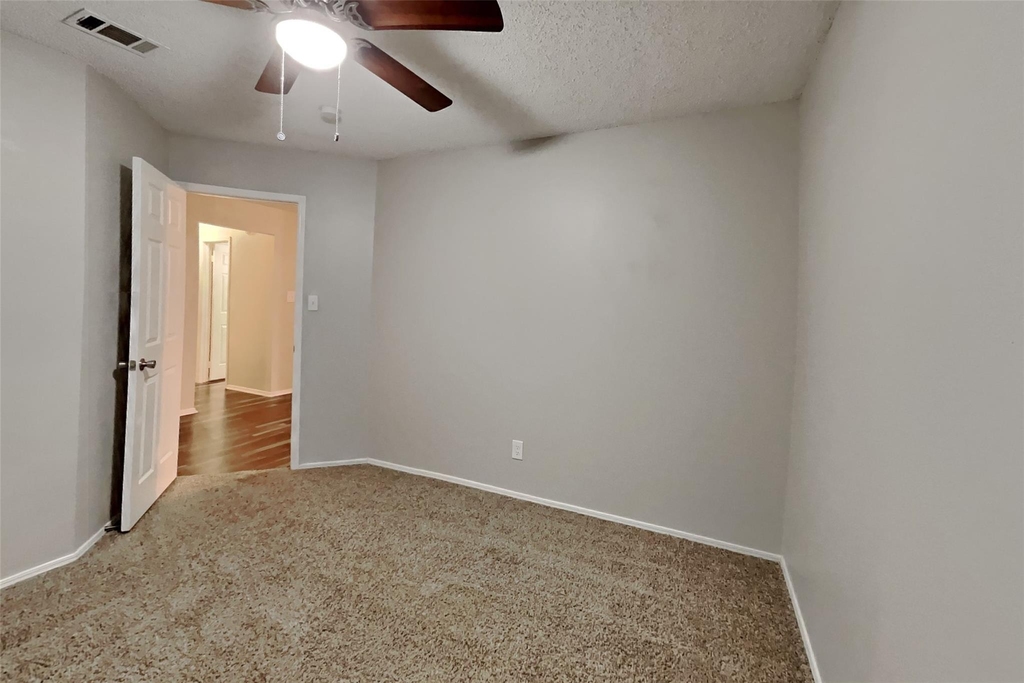 2602 Lake Valley Drive - Photo 9