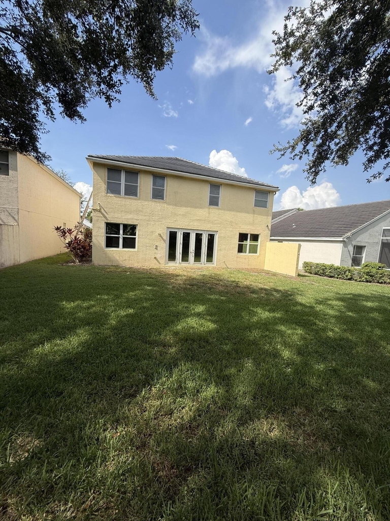 307 Berenger Walk - Photo 3