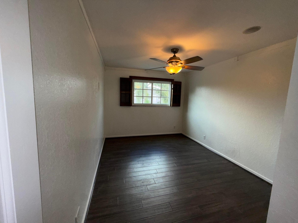 307 Berenger Walk - Photo 25