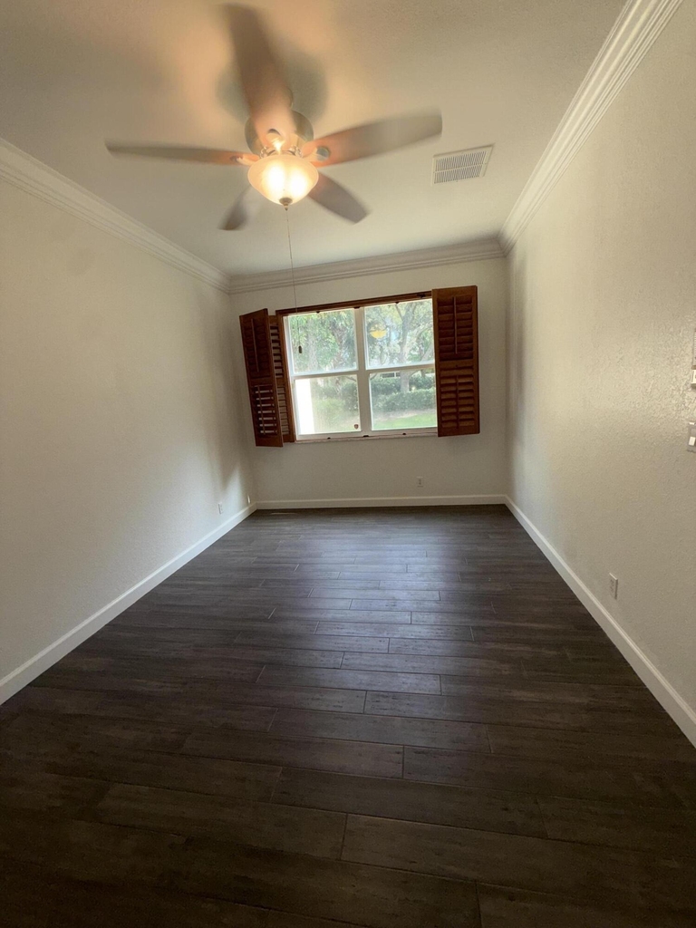 307 Berenger Walk - Photo 17