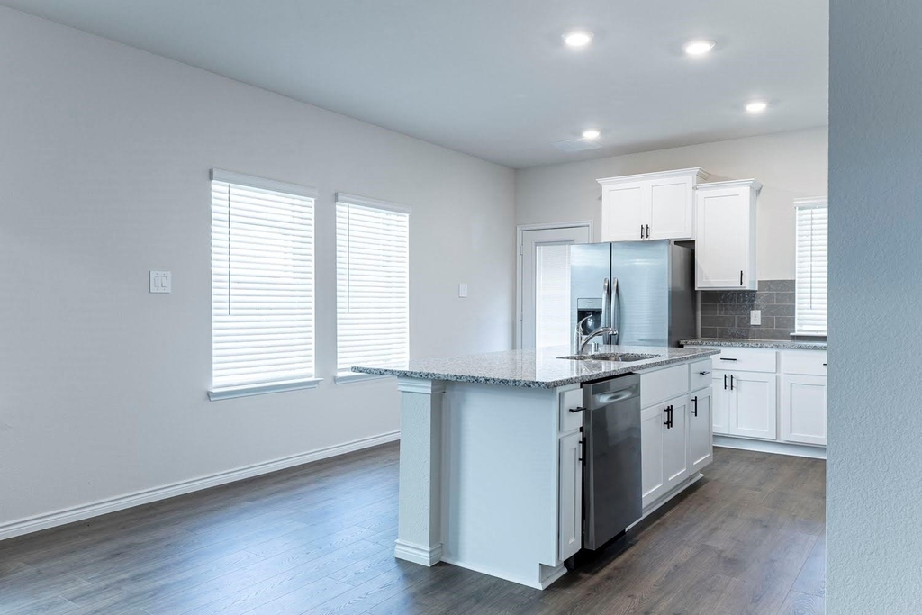 1305 Silent Peak Drive - Photo 8