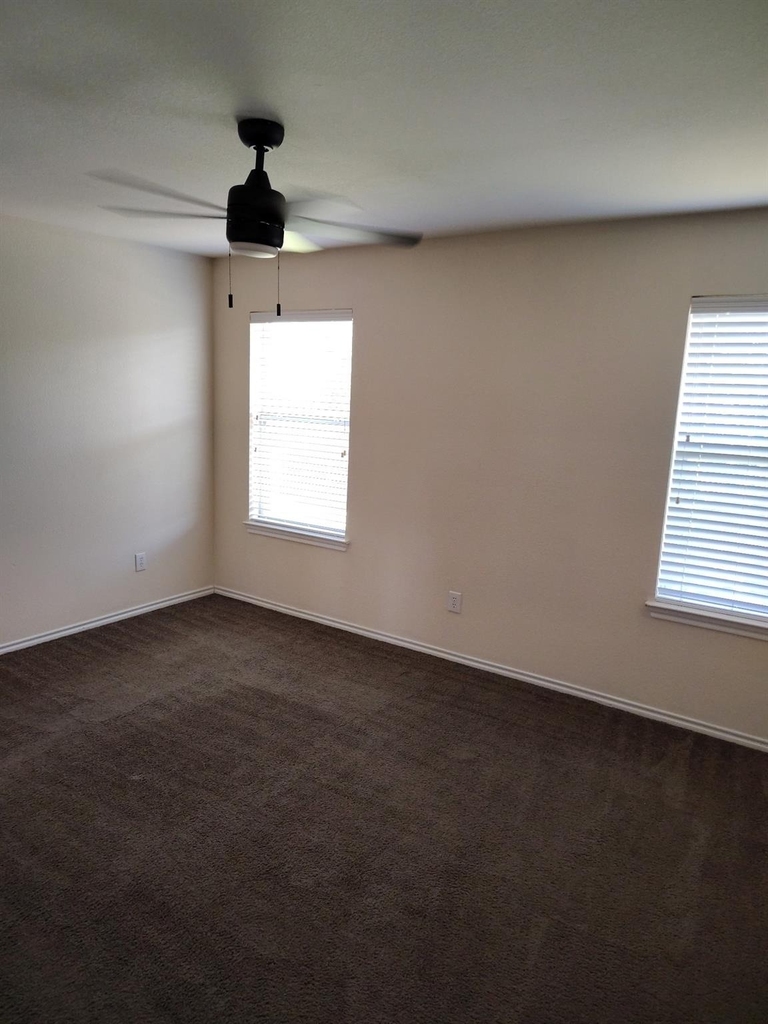 616 Fleming Street - Photo 5