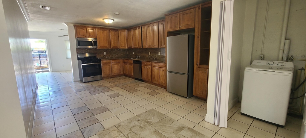 1769 Keenland Circle - Photo 3