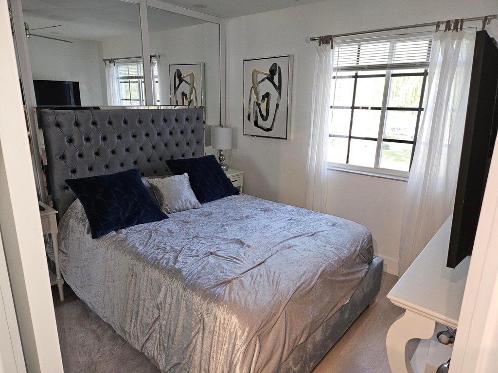 1460 Sw 47th Avenue - Photo 9