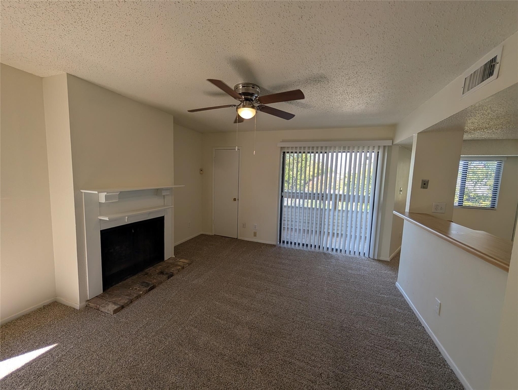 7431 Holly Hill Drive - Photo 2