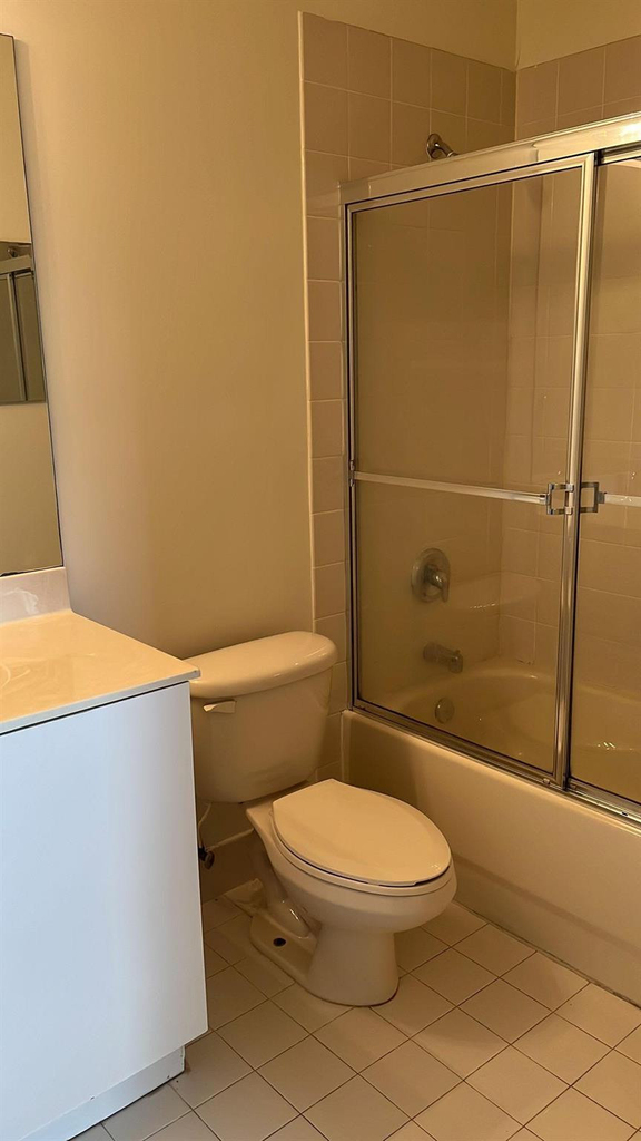 2766 Sw 82nd Avenue - Photo 16