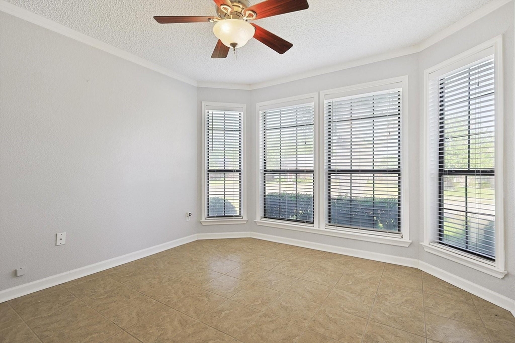 266 Pinyon Lane - Photo 9