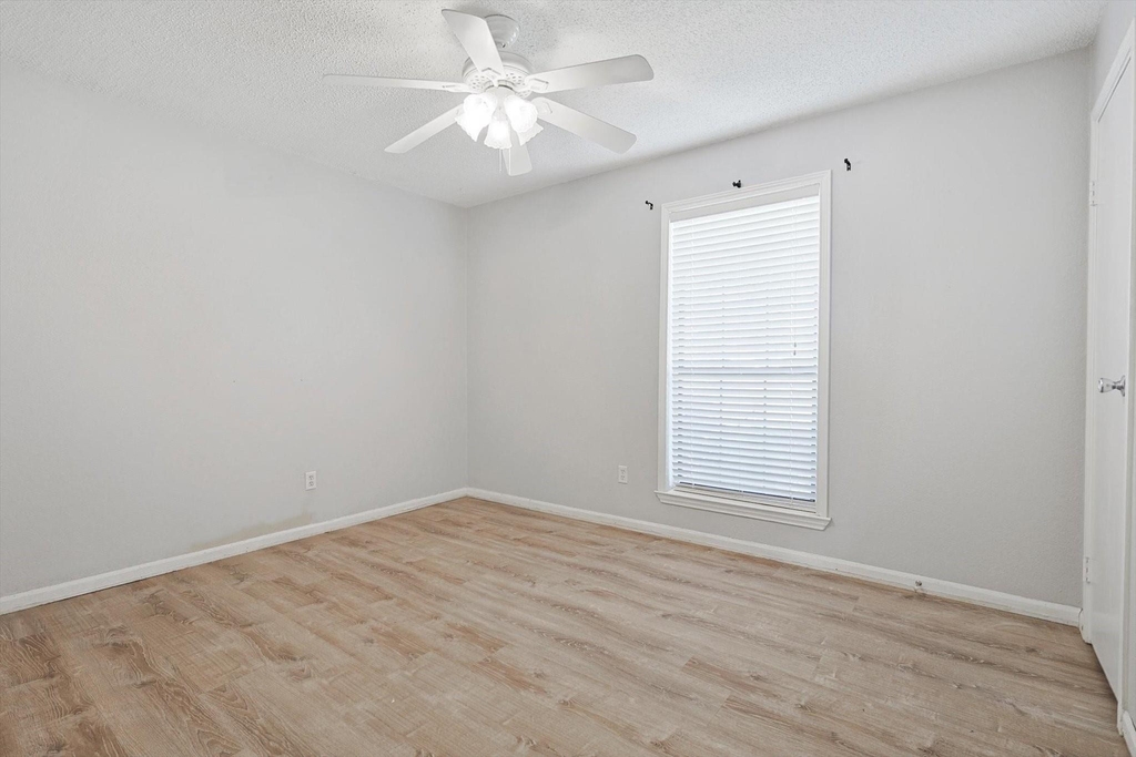 266 Pinyon Lane - Photo 13