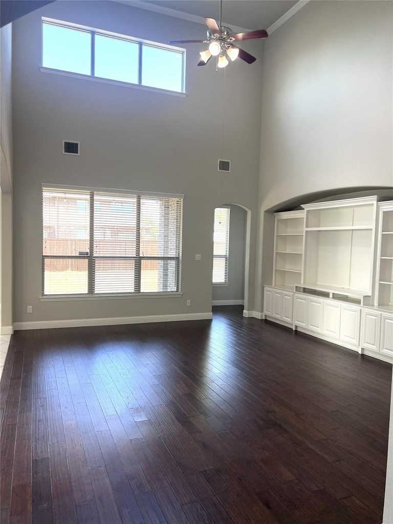 870 Sagebrush Drive - Photo 4