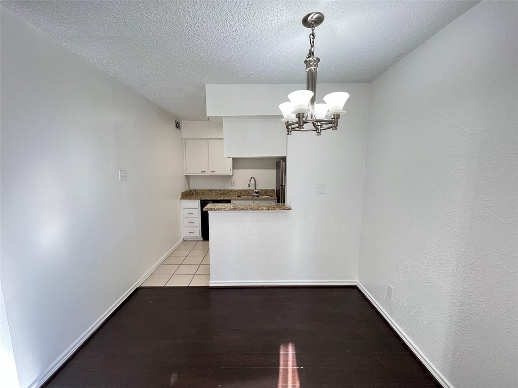 4044 Buena Vista Street - Photo 10