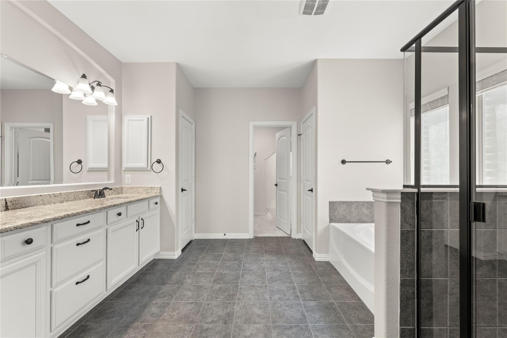 740 Sundrop Drive - Photo 14