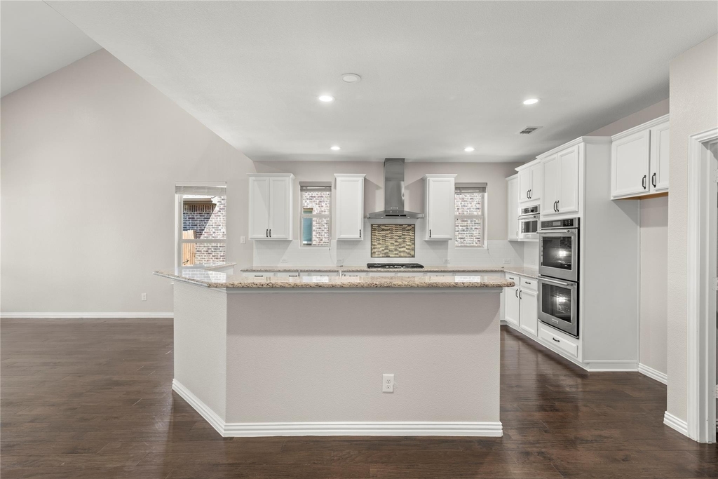 740 Sundrop Drive - Photo 8