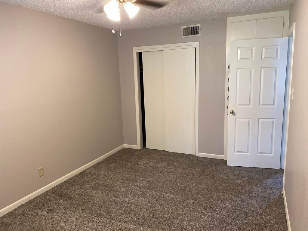1213 Mary Drive - Photo 11
