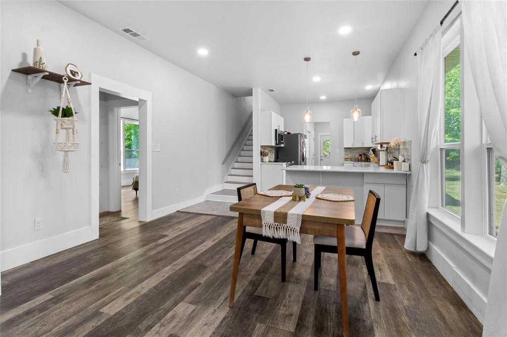 2200 N Beaton Street - Photo 5