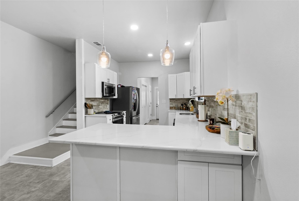 2200 N Beaton Street - Photo 7