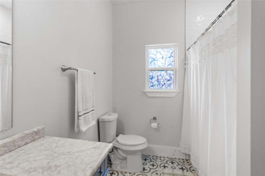 2200 N Beaton Street - Photo 18