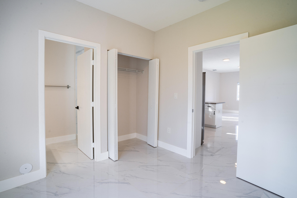 2284 Nw 82nd Street - Photo 6