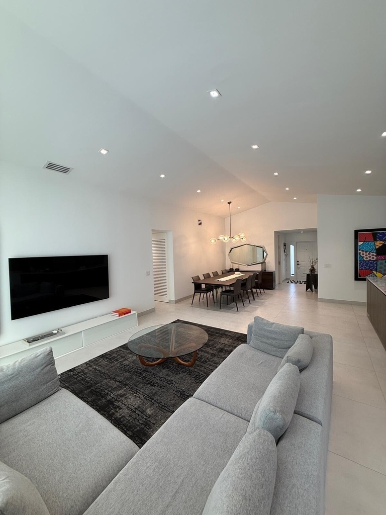 3380 Sw 50th Street - Photo 4