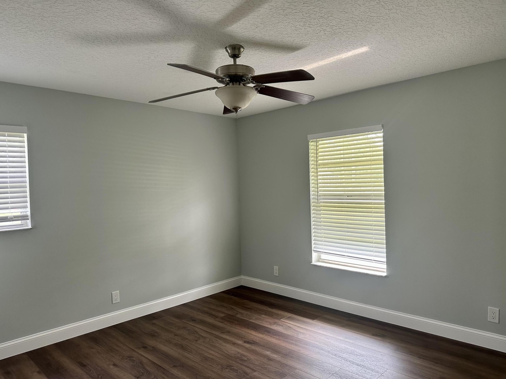 13399 53rd Court N - Photo 25