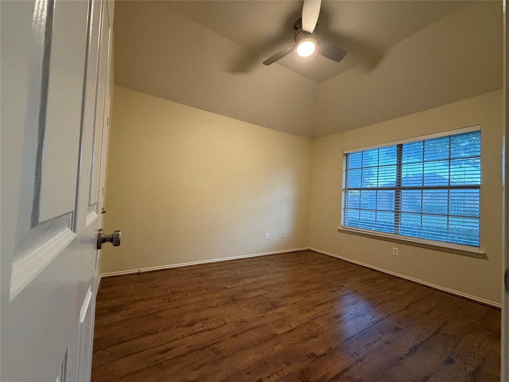 337 Sycamore Drive - Photo 15