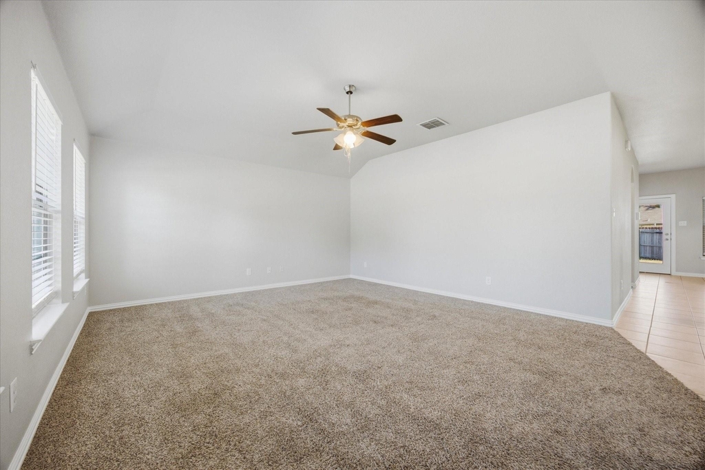 408 Northgate Drive - Photo 5