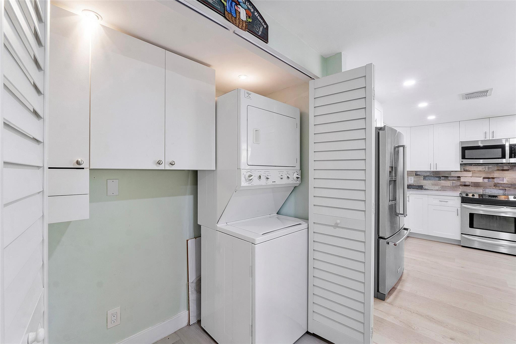 4261 W Palm Aire Drive - Photo 13