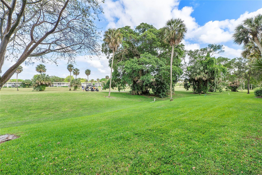 4261 W Palm Aire Drive - Photo 48