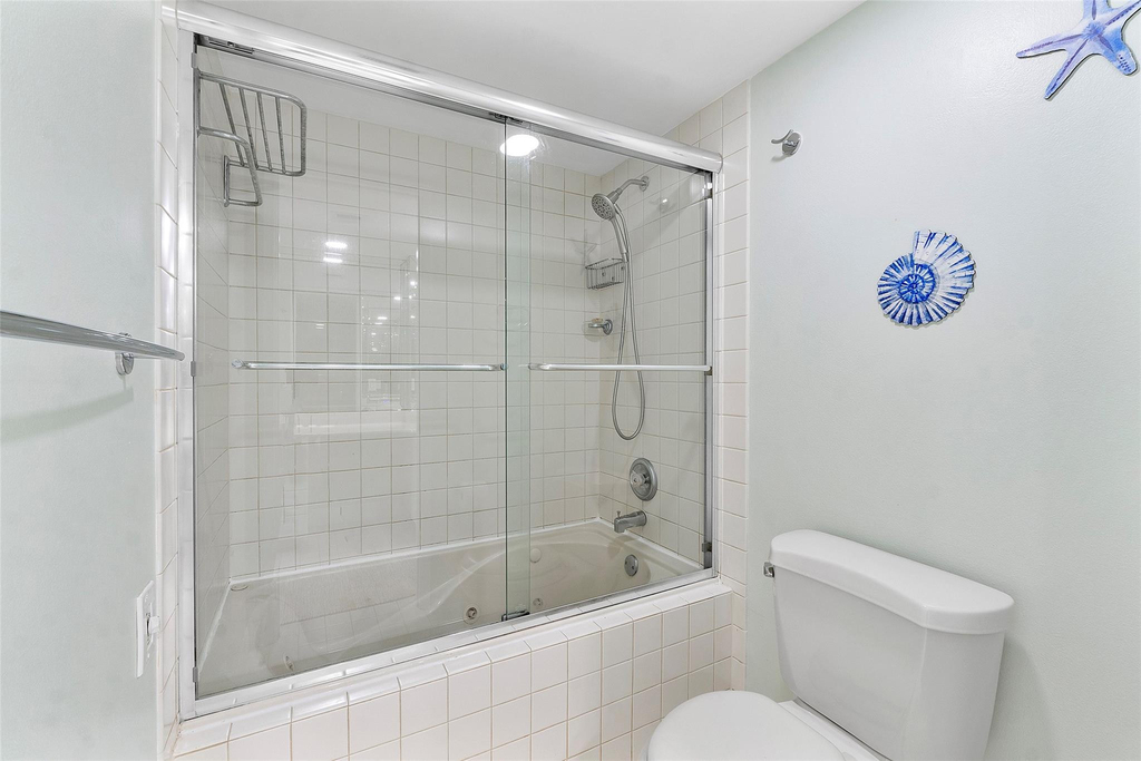 4261 W Palm Aire Drive - Photo 21