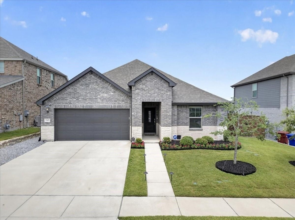 365 Mohan Drive - Photo 1