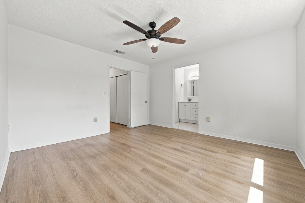 4153 Coral Springs Drive - Photo 18