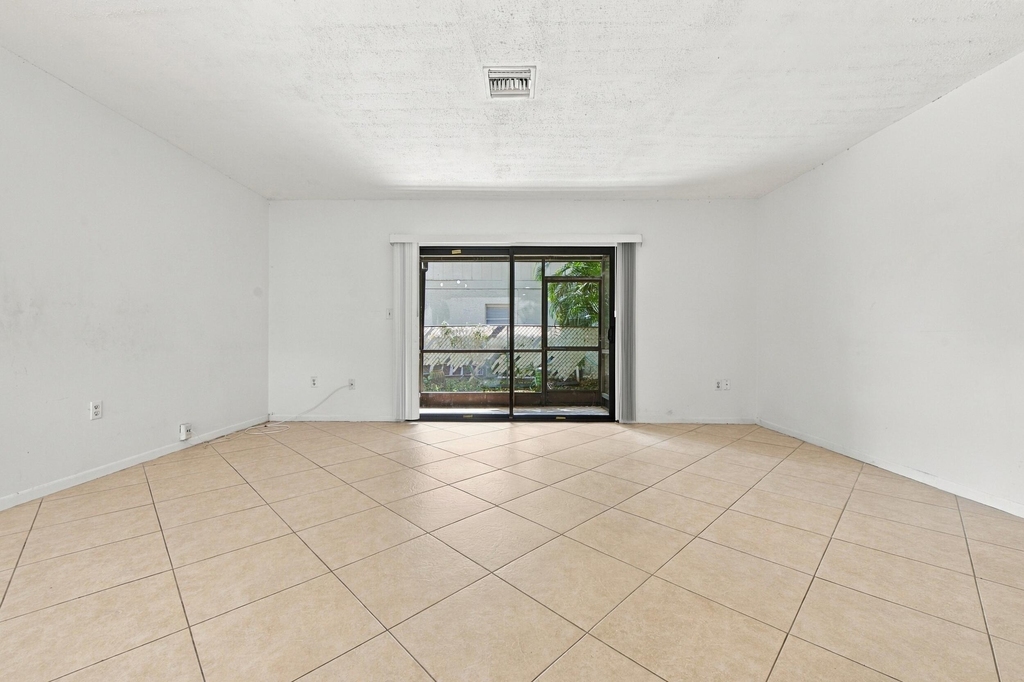 4153 Coral Springs Drive - Photo 13