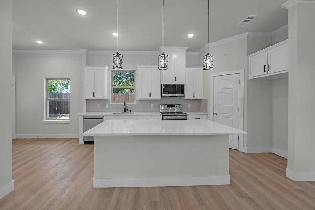 5511 Black Pine Circle - Photo 26