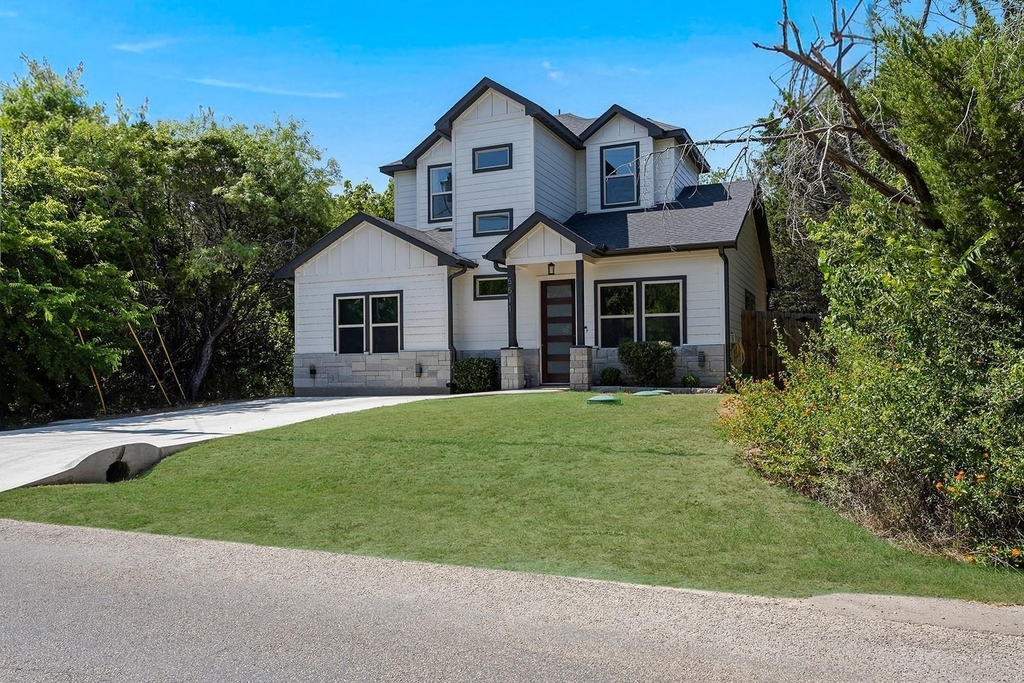 5511 Black Pine Circle - Photo 2