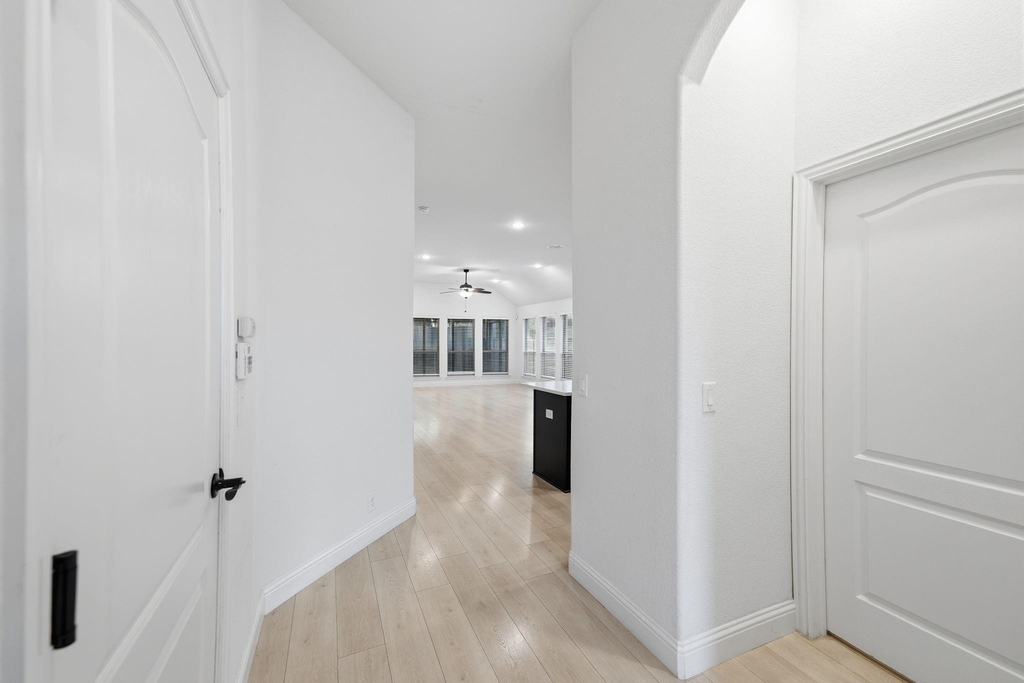 7428 Wispy Willow Lane - Photo 10