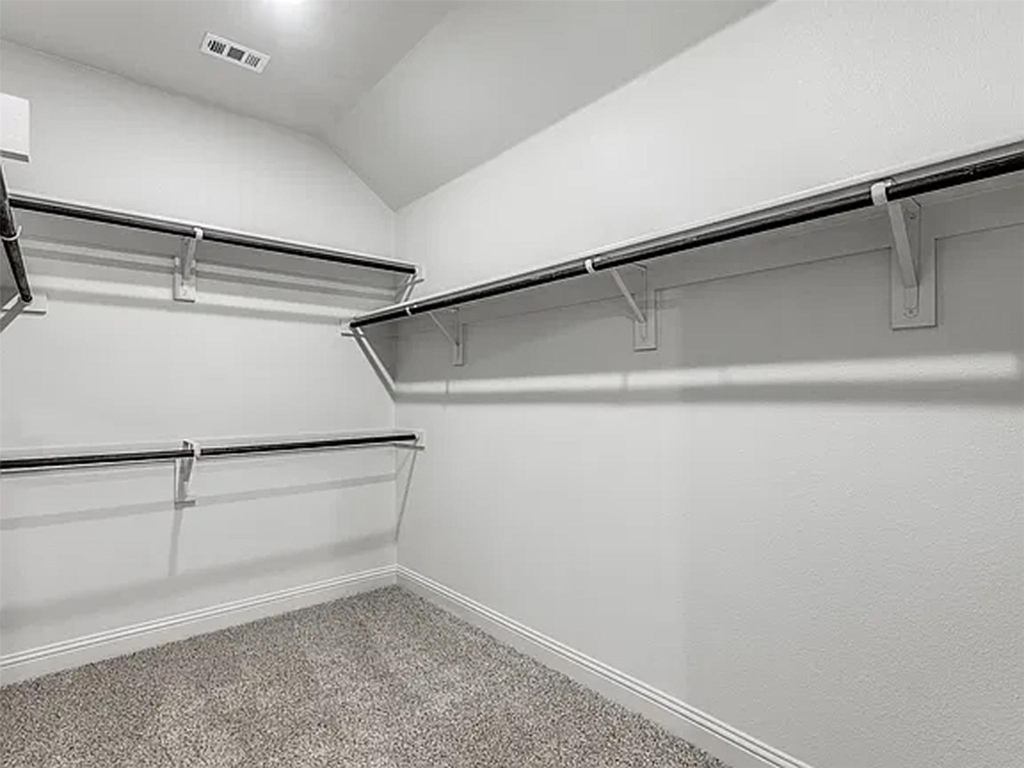 605 Parrino Parkway - Photo 3