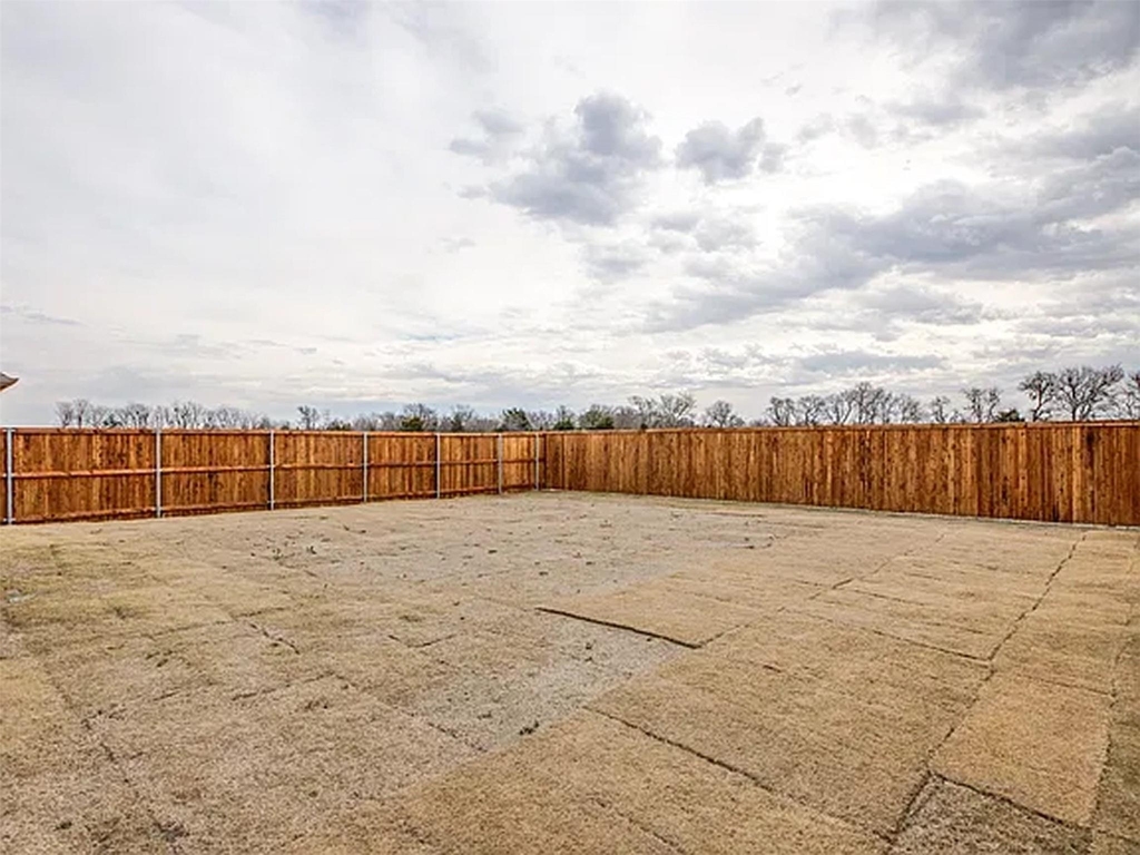 605 Parrino Parkway - Photo 24