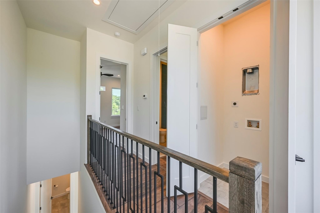 2247 Mail Avenue - Photo 27