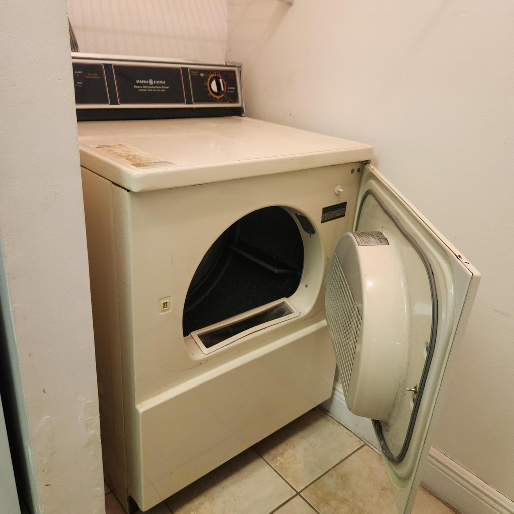 1227 Sw 46th Avenue - Photo 8