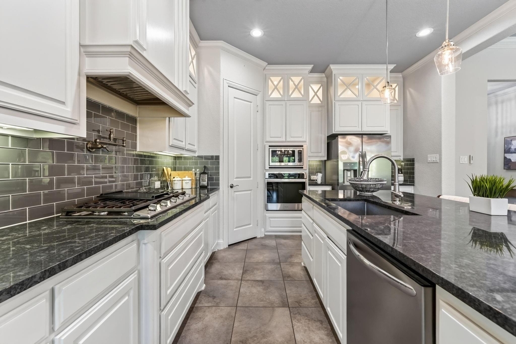 6451 Still Waters Court - Photo 14