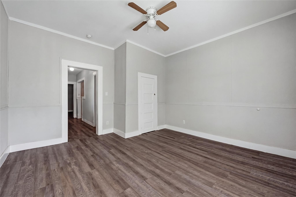 326 W Sears Street - Photo 13