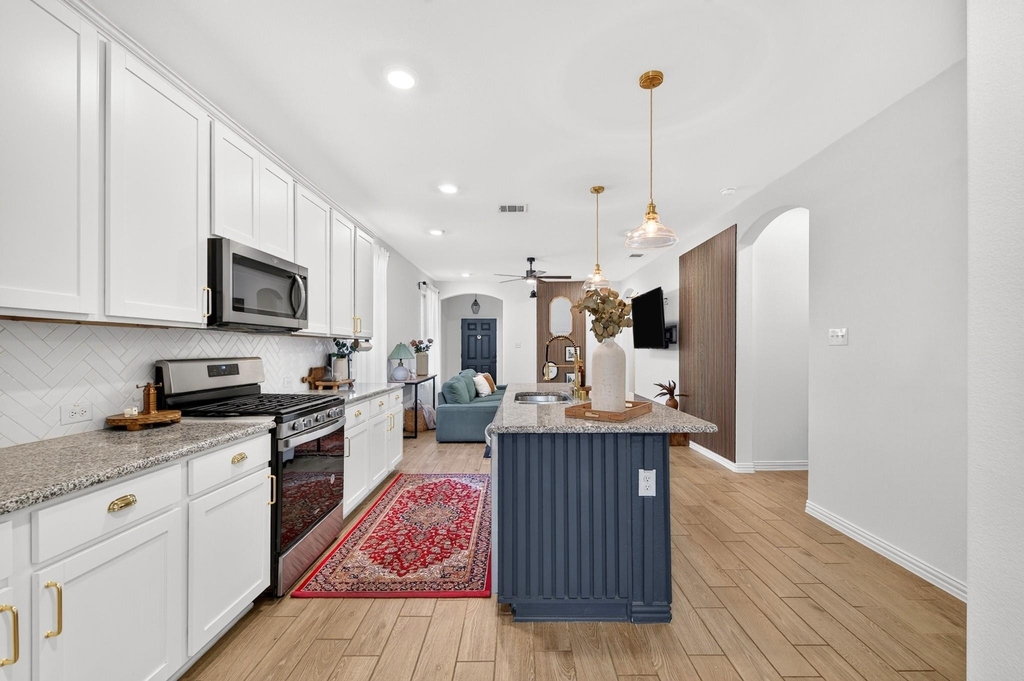 2116 Barx Drive - Photo 10