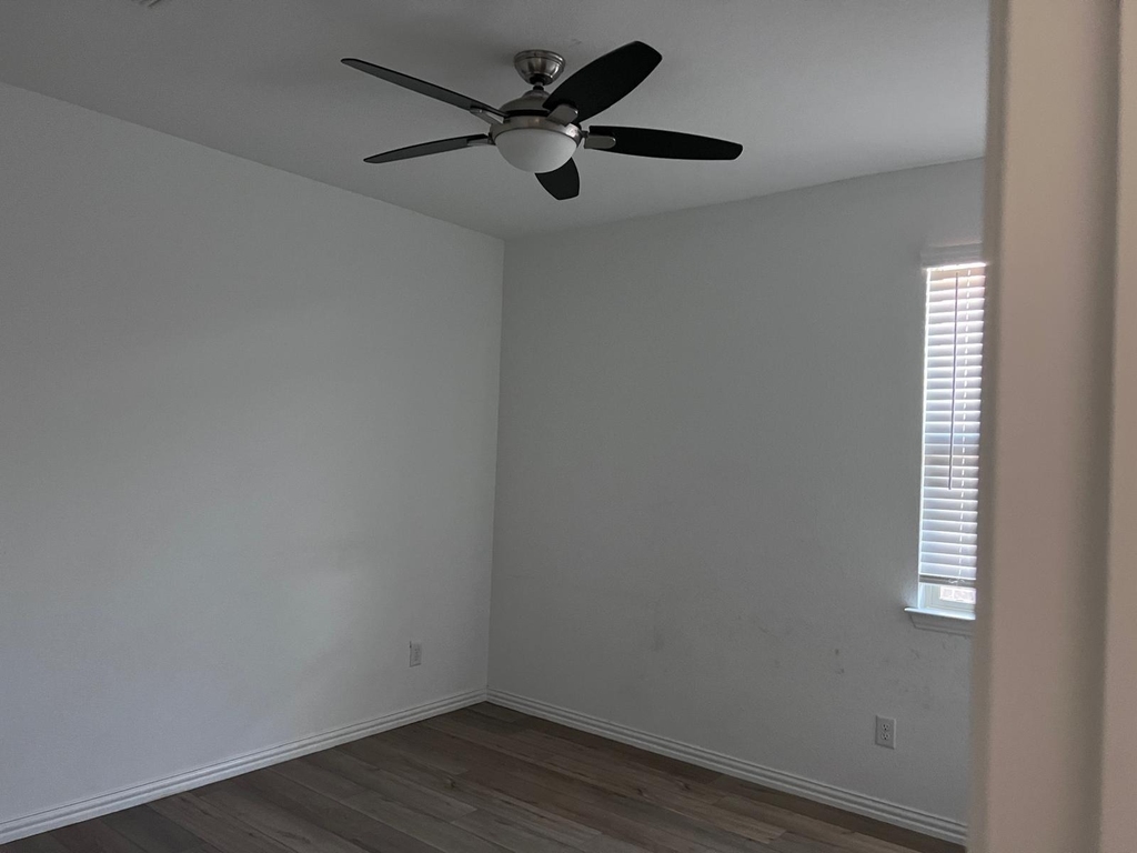 3505 Triumph Drive - Photo 21